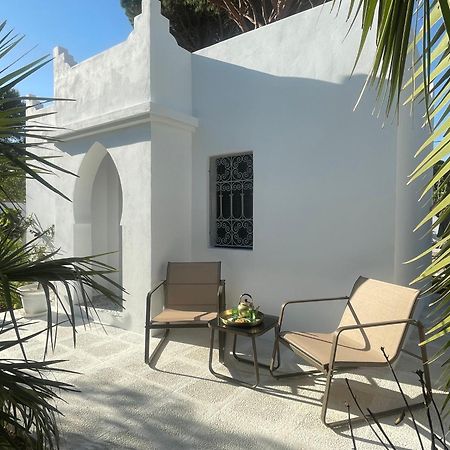 Kasbah Andaluz Guest House Chiclana de la Frontera Esterno foto