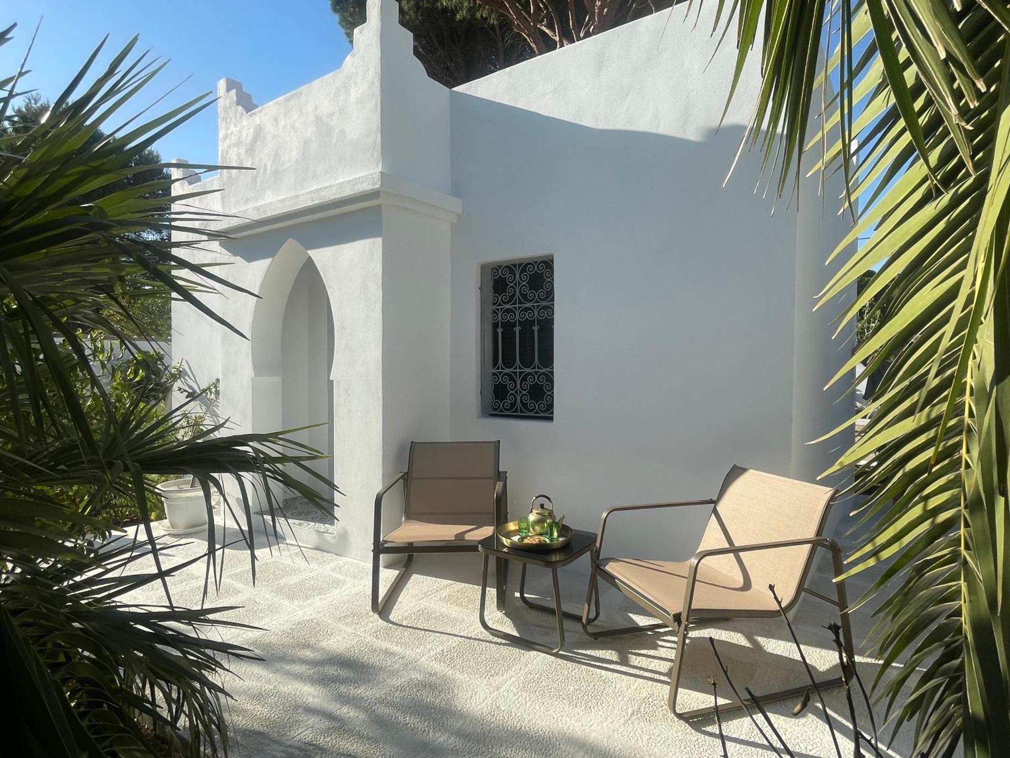 Kasbah Andaluz Guest House Chiclana de la Frontera Esterno foto
